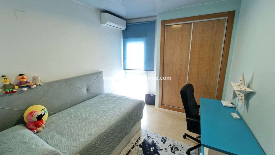 Reventa - Apartamento - Torrevieja - Playa de los Locos