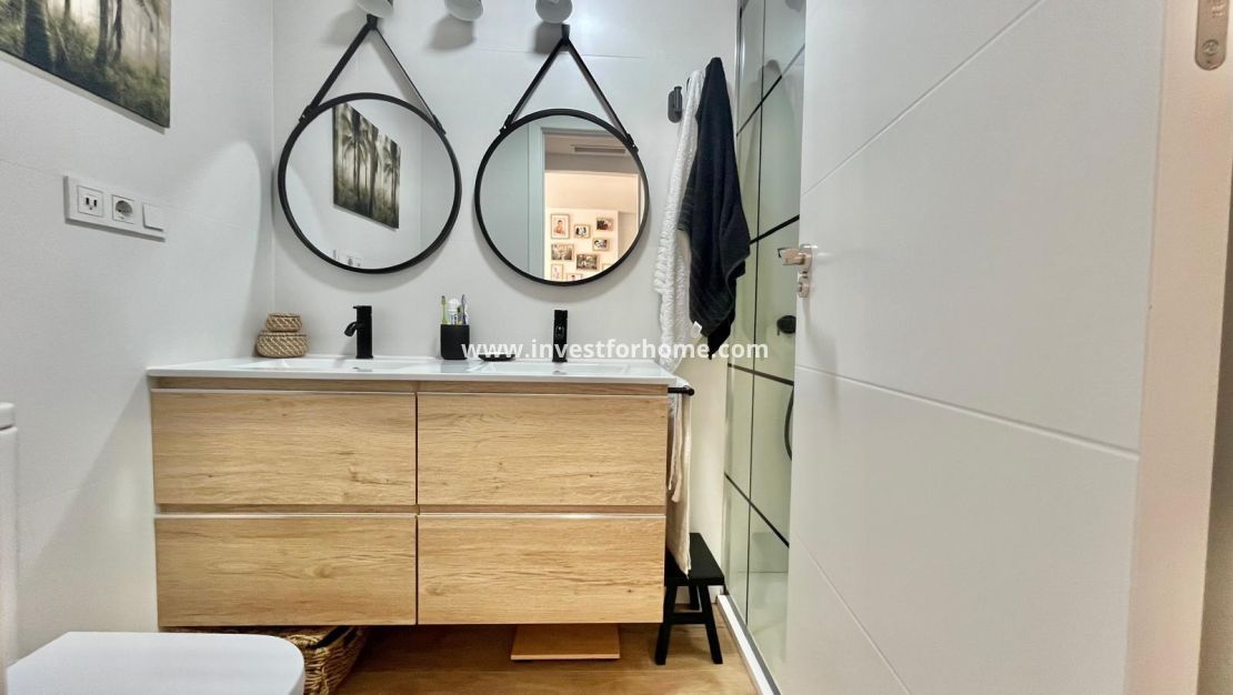 Reventa - Apartamento - Torrevieja - Playa de los Locos