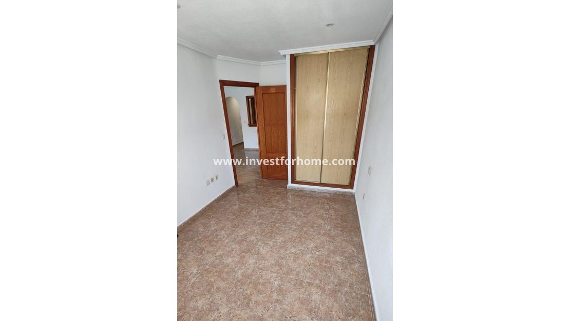 Reventa - Apartamento - Torrevieja - Playa de los Locos