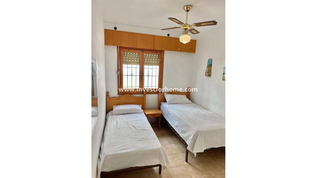 Reventa - Apartamento - Torrevieja - Playa de los Locos