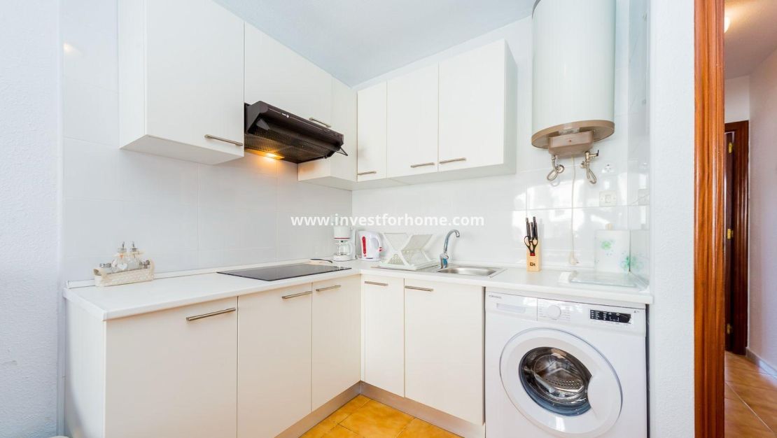 Reventa - Apartamento - Torrevieja - Playa de los Locos