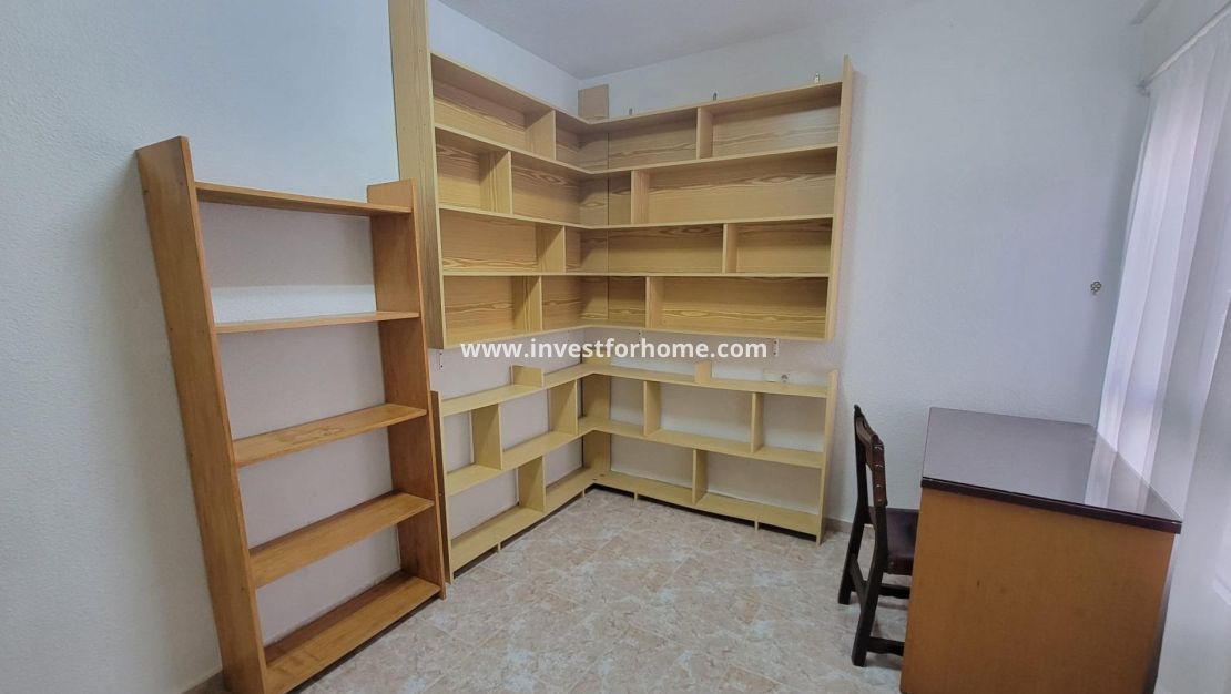 Reventa - Apartamento - Torrevieja - Playa de los Locos