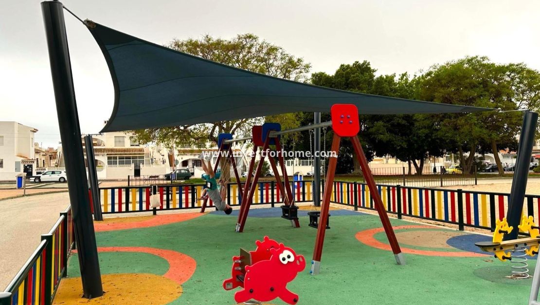 Reventa - Apartamento - Torrevieja - Playa de los Locos