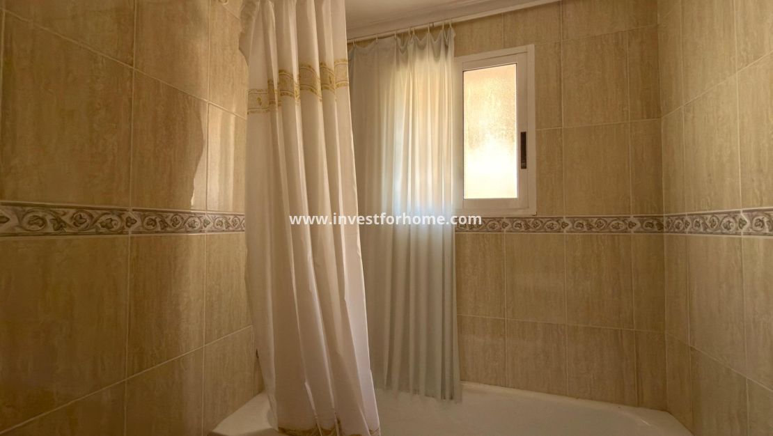 Reventa - Apartamento - Torrevieja - Playa de los Locos