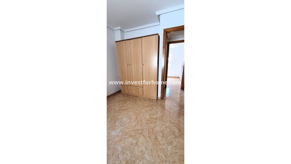 Reventa - Apartamento - Torrevieja - Playa de los Locos