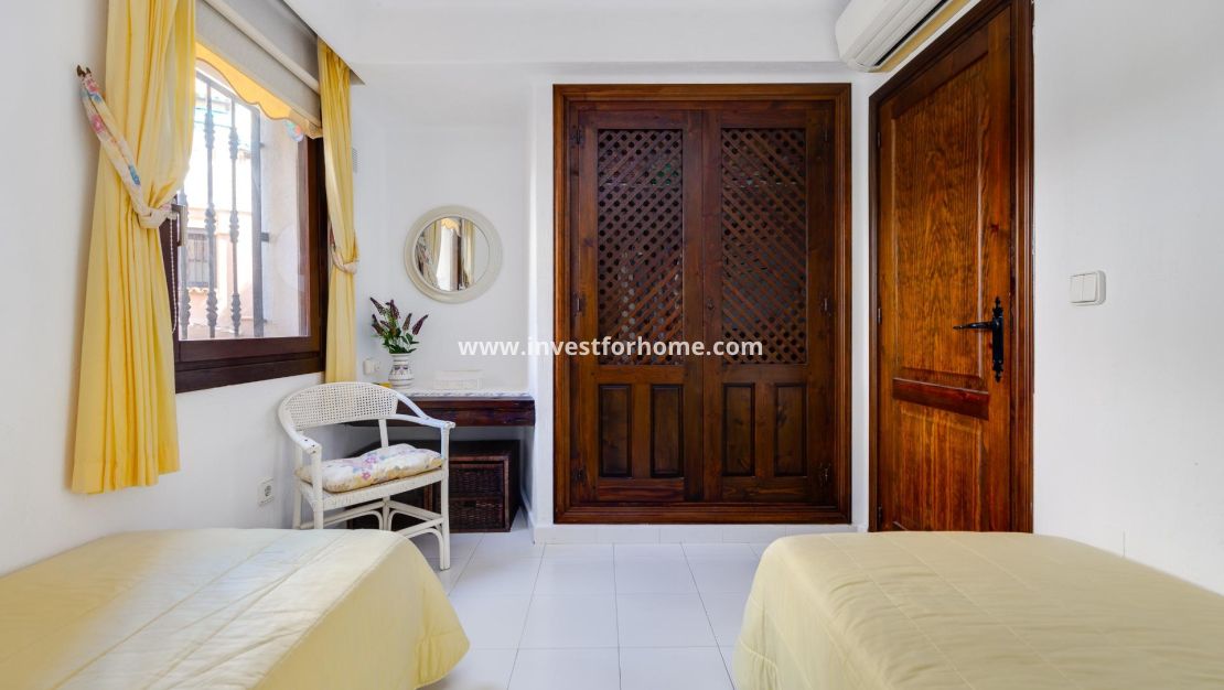 Reventa - Apartamento - Torrevieja - Playa de los Locos