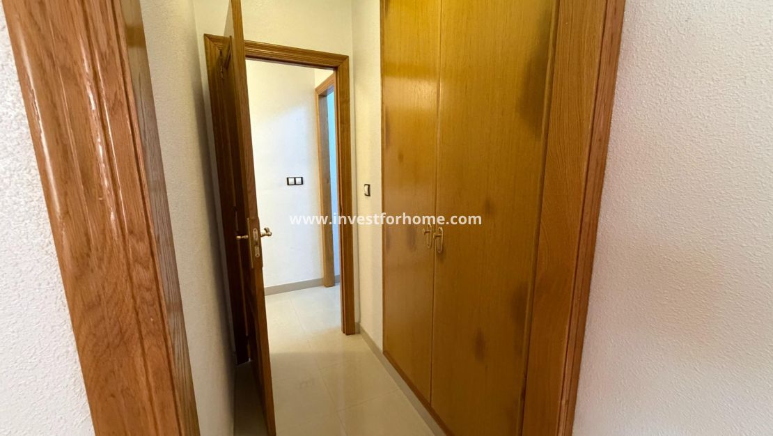 Reventa - Apartamento - Torrevieja - Playa de los Locos