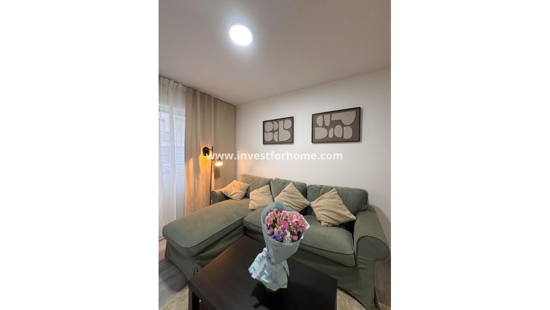 Reventa - Apartamento - Torrevieja - Playa de los Locos