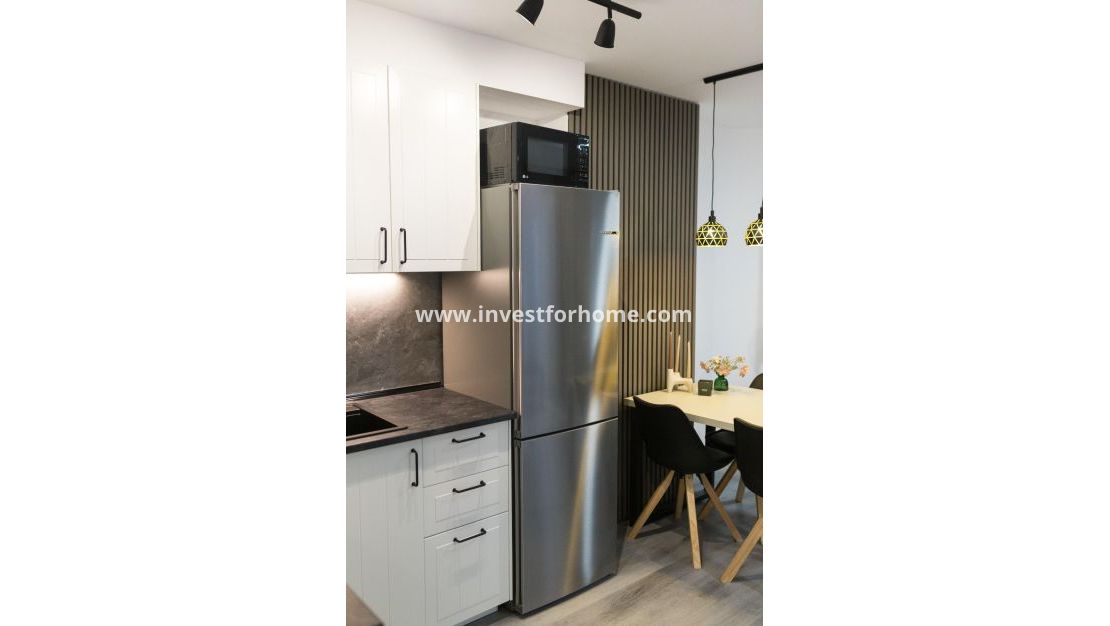 Reventa - Apartamento - Torrevieja - Playa de los Locos