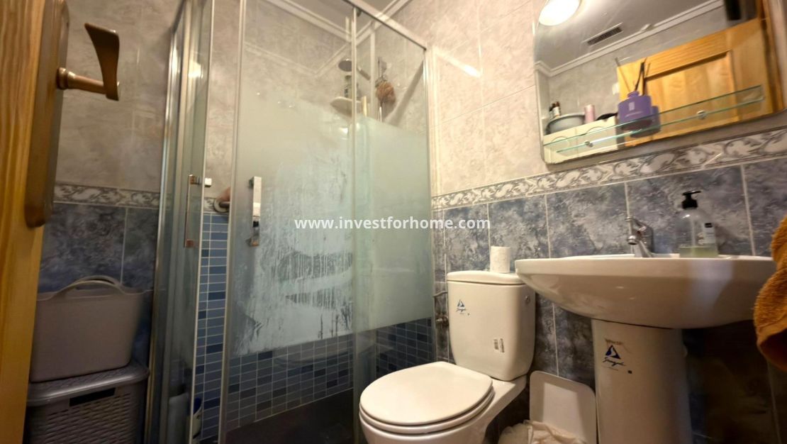 Reventa - Apartamento - Torrevieja - Playa de los Locos