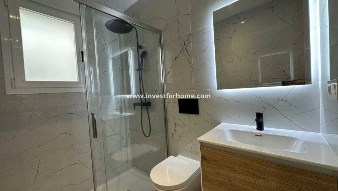 Reventa - Apartamento - Torrevieja - Playa de los Locos