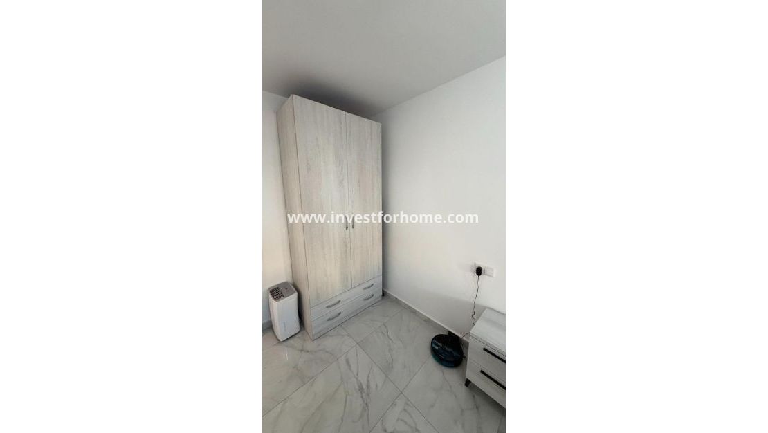 Reventa - Apartamento - Torrevieja - Playa de los Locos