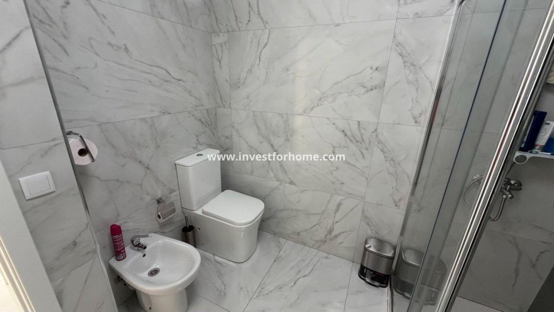 Reventa - Apartamento - Torrevieja - Playa de los Locos