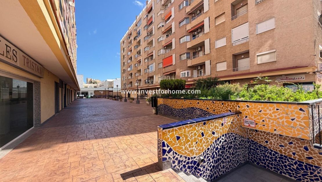 Reventa - Apartamento - Torrevieja - Playa de los Locos