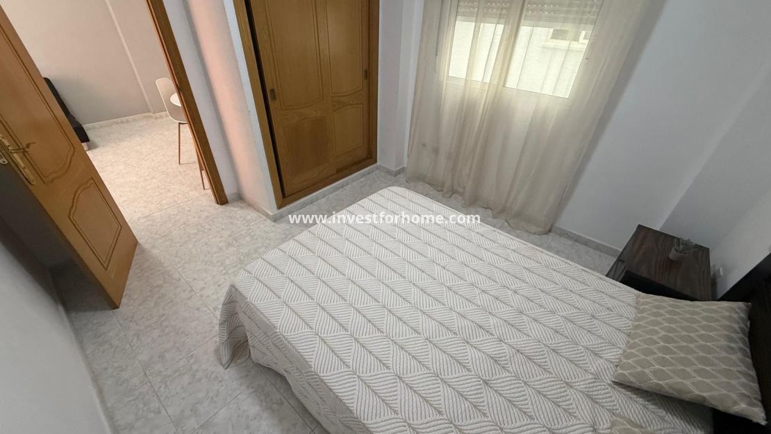 Reventa - Apartamento - Torrevieja - Playa de los Locos