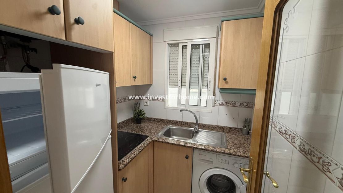 Reventa - Apartamento - Torrevieja - Playa de los Locos