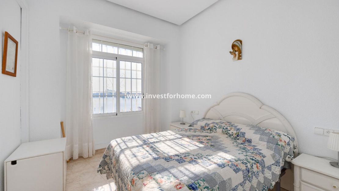 Reventa - Apartamento - Torrevieja - Playa del Acequión