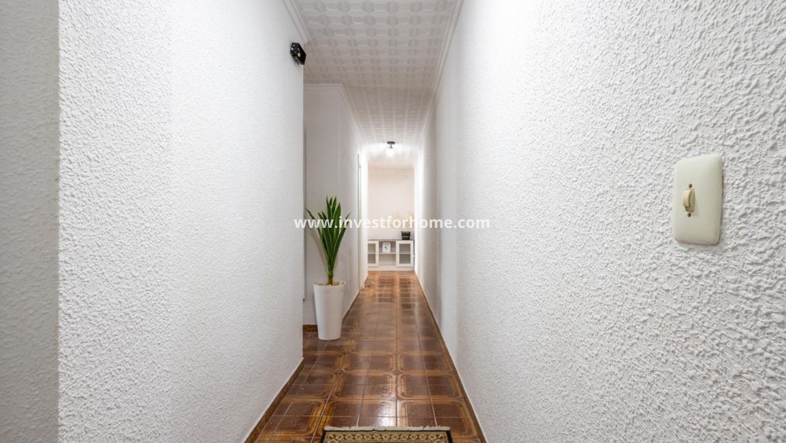 Reventa - Apartamento - Torrevieja - Playa del Acequión