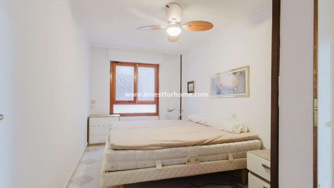 Reventa - Apartamento - Torrevieja - Playa del Acequión