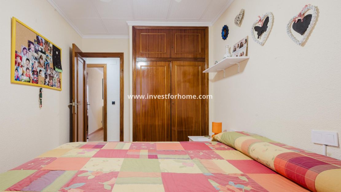 Reventa - Apartamento - Torrevieja - Playa del Acequión