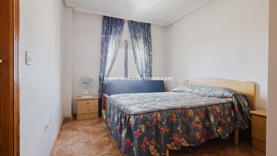 Reventa - Apartamento - Torrevieja - Playa del Acequión