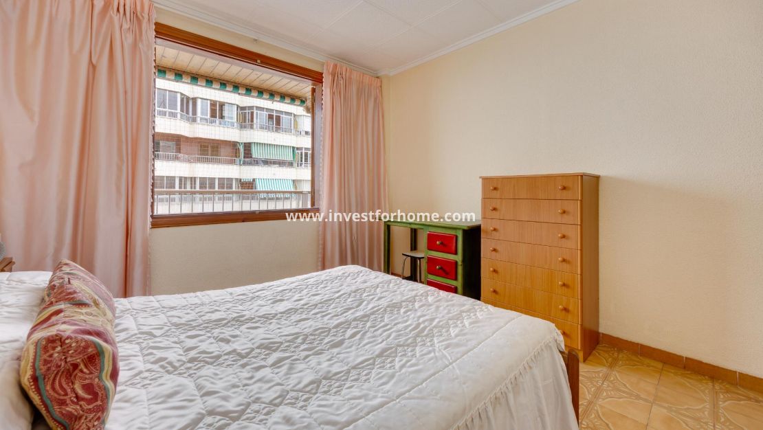 Reventa - Apartamento - Torrevieja - Playa del Acequión