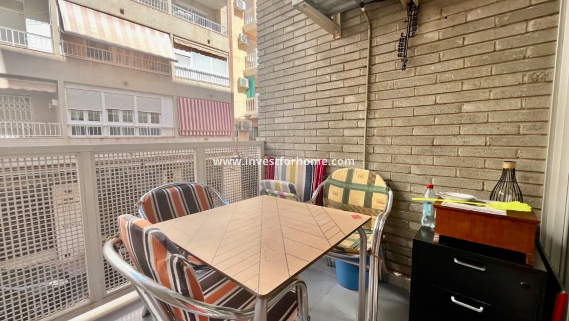 Reventa - Apartamento - Torrevieja - Playa del Cura