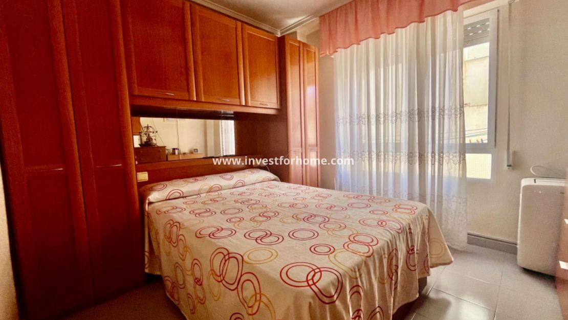 Reventa - Apartamento - Torrevieja - Playa del Cura