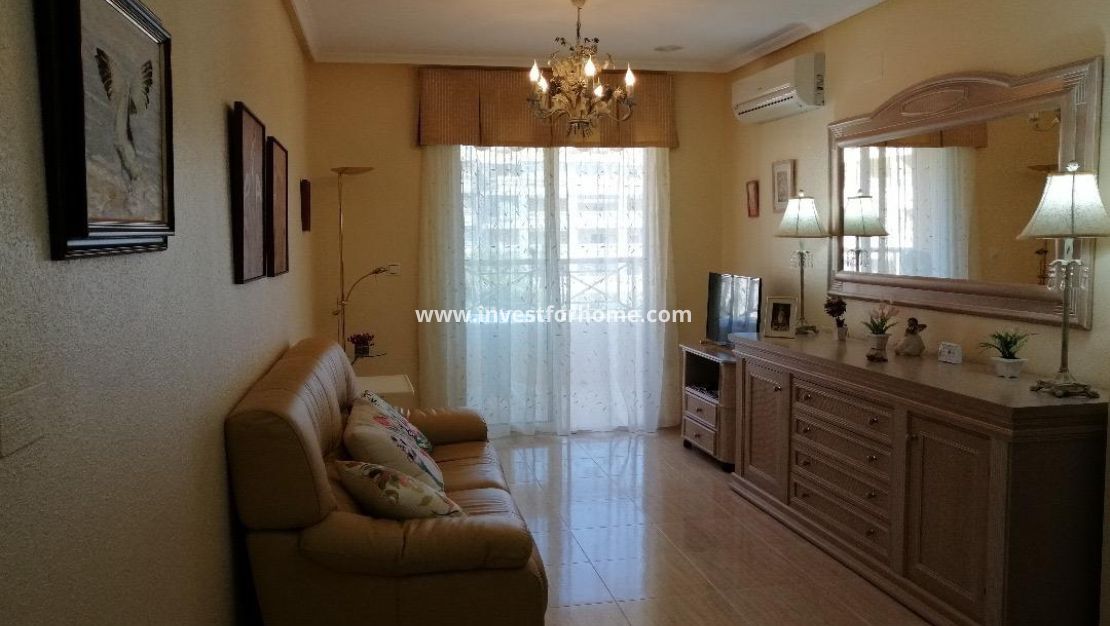 Reventa - Apartamento - Torrevieja - Playa del Cura