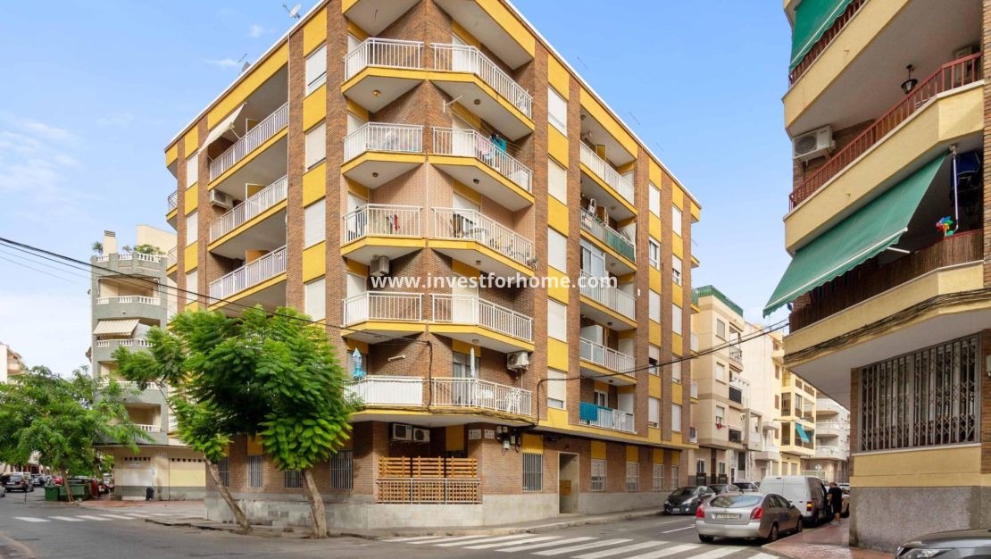 Reventa - Apartamento - Torrevieja - Playa del Cura