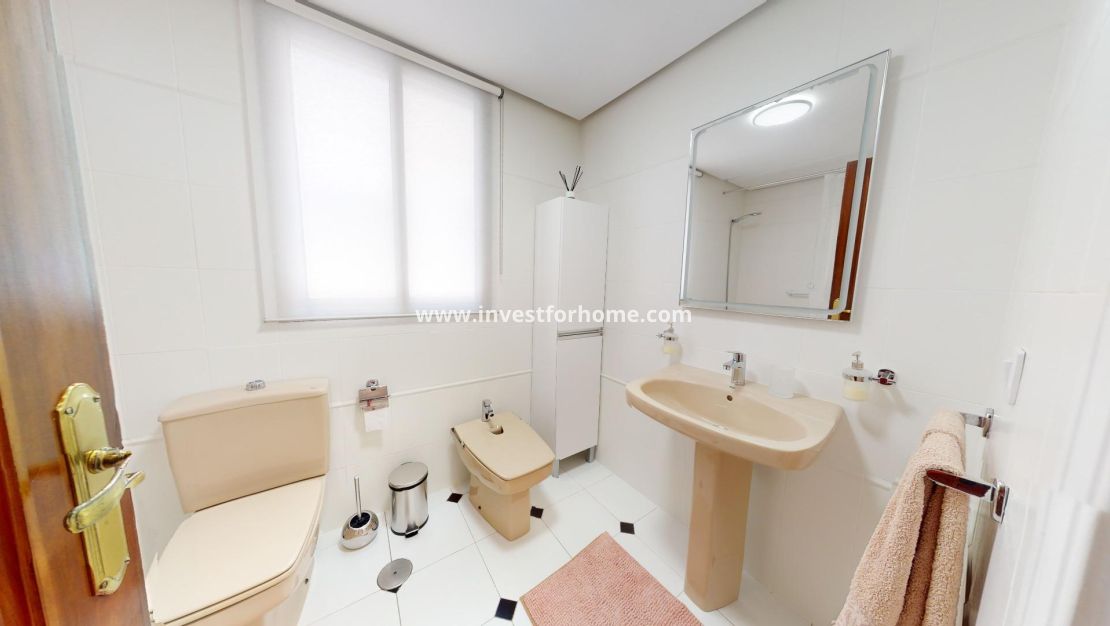 Reventa - Apartamento - Torrevieja - Playa del Cura