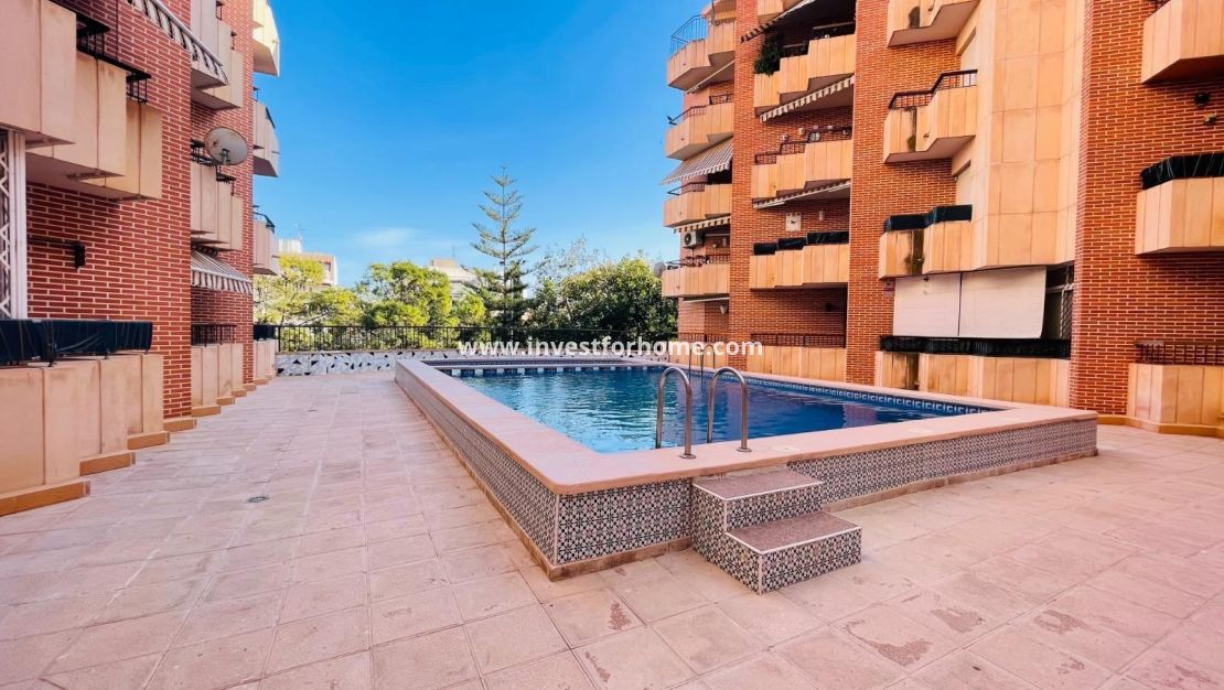 Reventa - Apartamento - Torrevieja - Playa del Cura