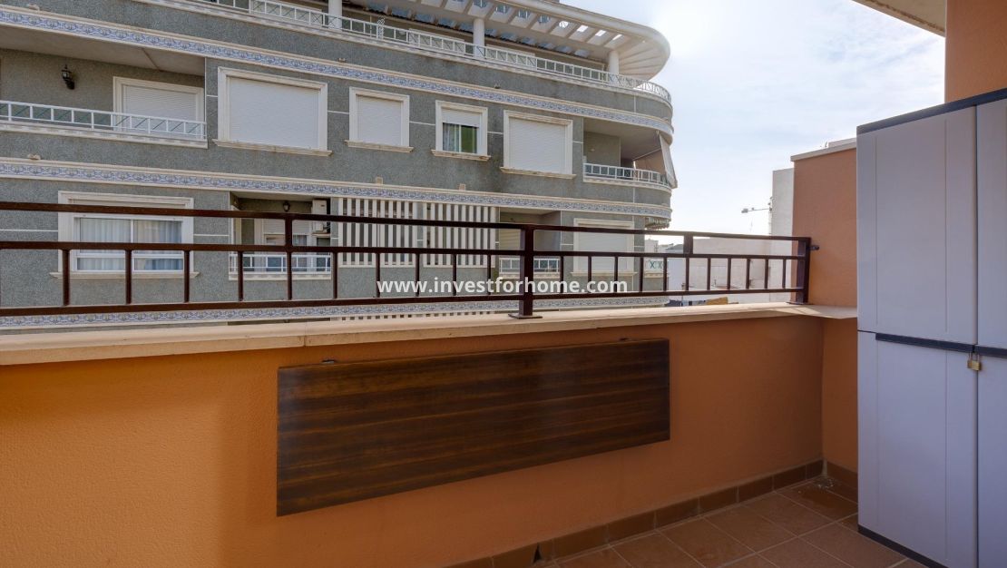 Reventa - Apartamento - Torrevieja - Playa del Cura