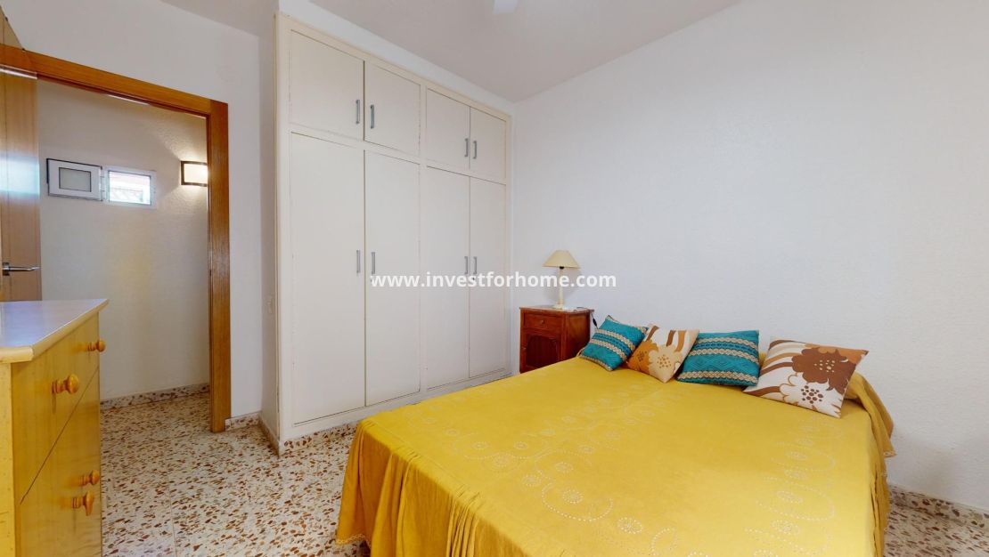 Reventa - Apartamento - Torrevieja - Playa del Cura