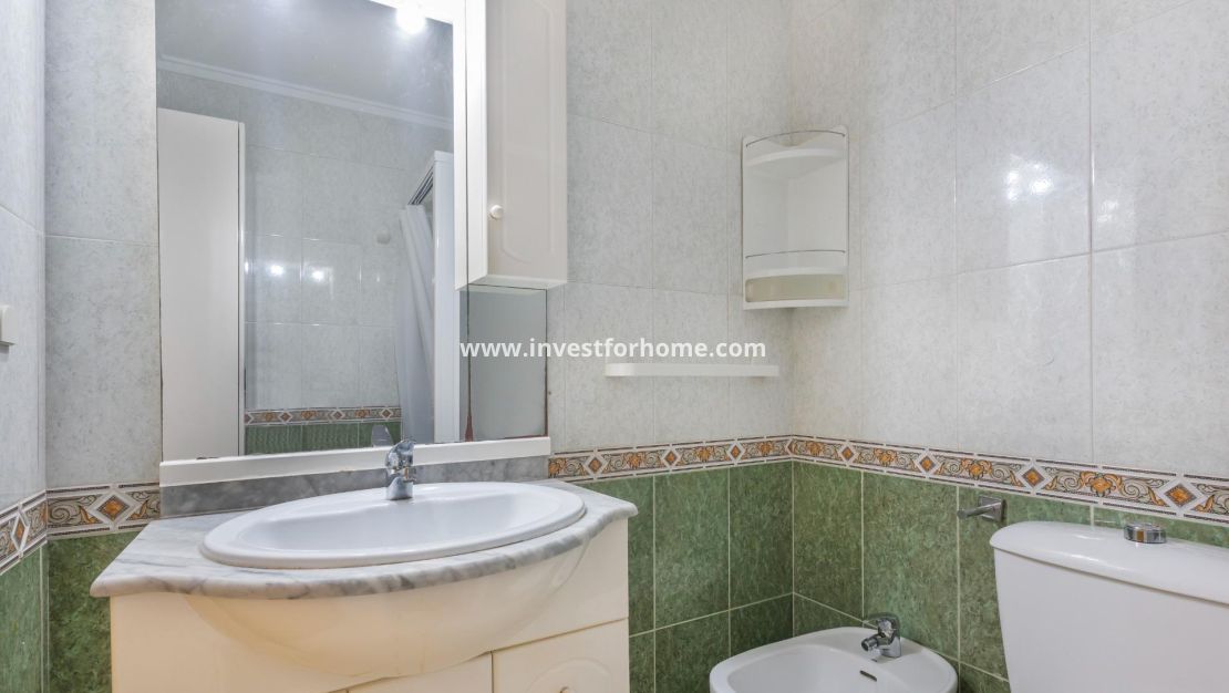 Reventa - Apartamento - Torrevieja - Playa del Cura