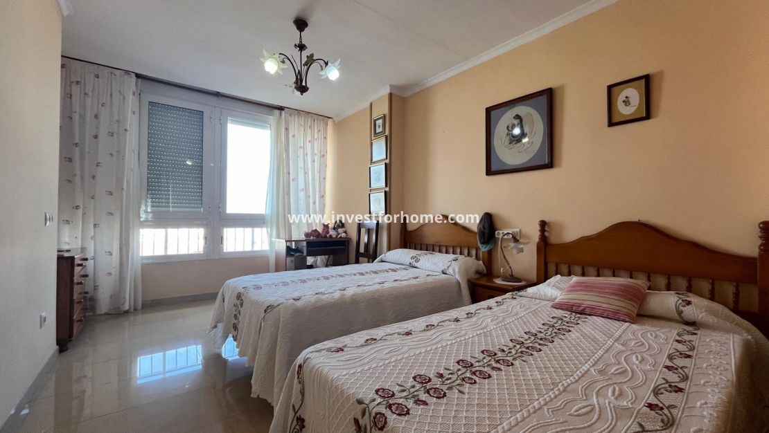 Reventa - Apartamento - Torrevieja - Playa del Cura