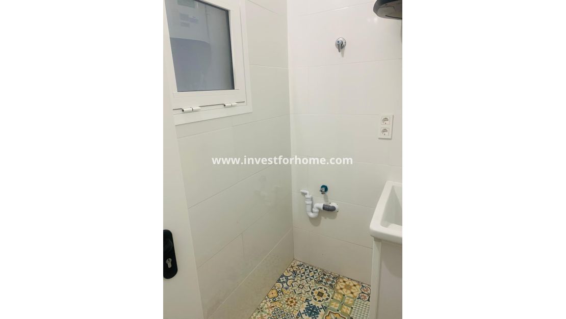 Reventa - Apartamento - Torrevieja - Playa del Cura