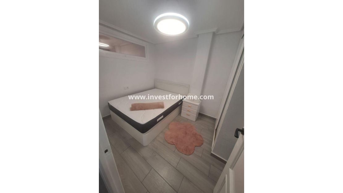 Reventa - Apartamento - Torrevieja - Playa del Cura