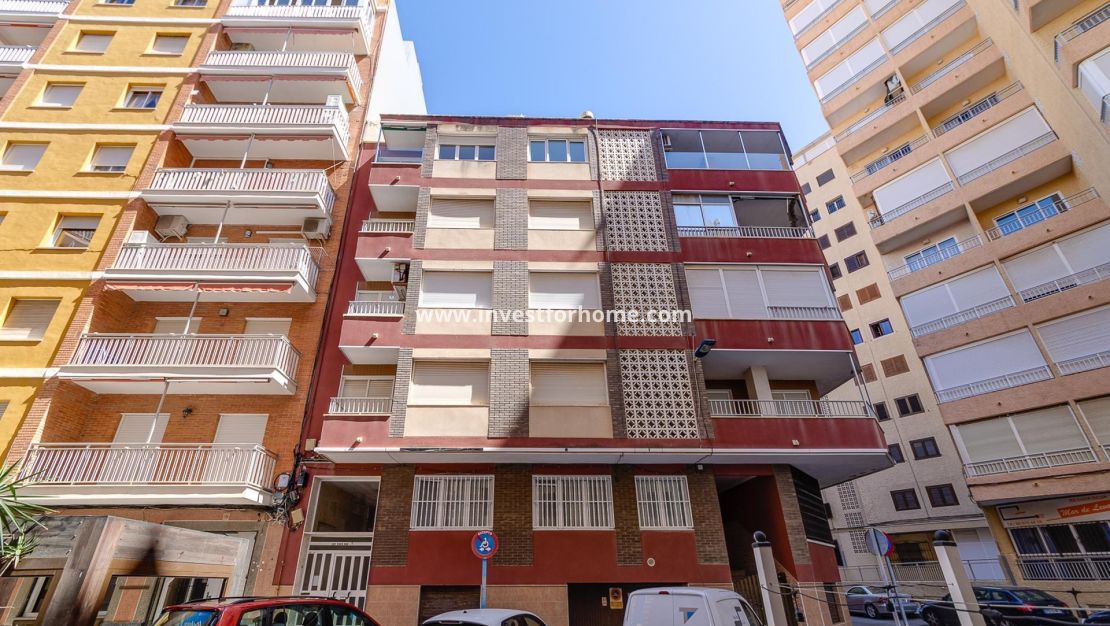 Reventa - Apartamento - Torrevieja - Playa del Cura