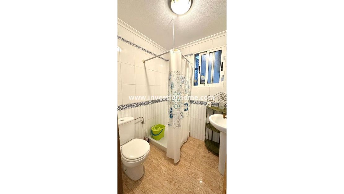 Reventa - Apartamento - Torrevieja - Playa del Cura