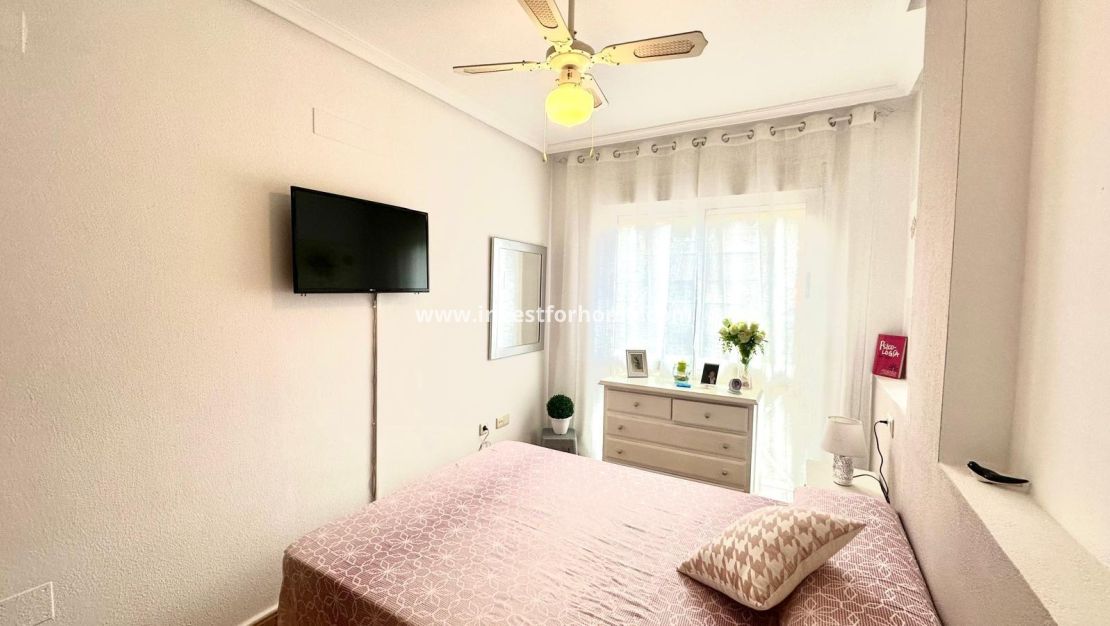 Reventa - Apartamento - Torrevieja - Playa del Cura
