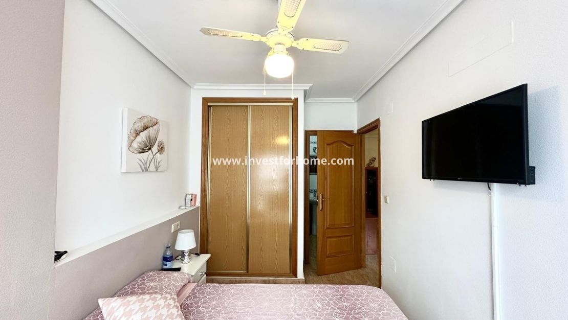 Reventa - Apartamento - Torrevieja - Playa del Cura