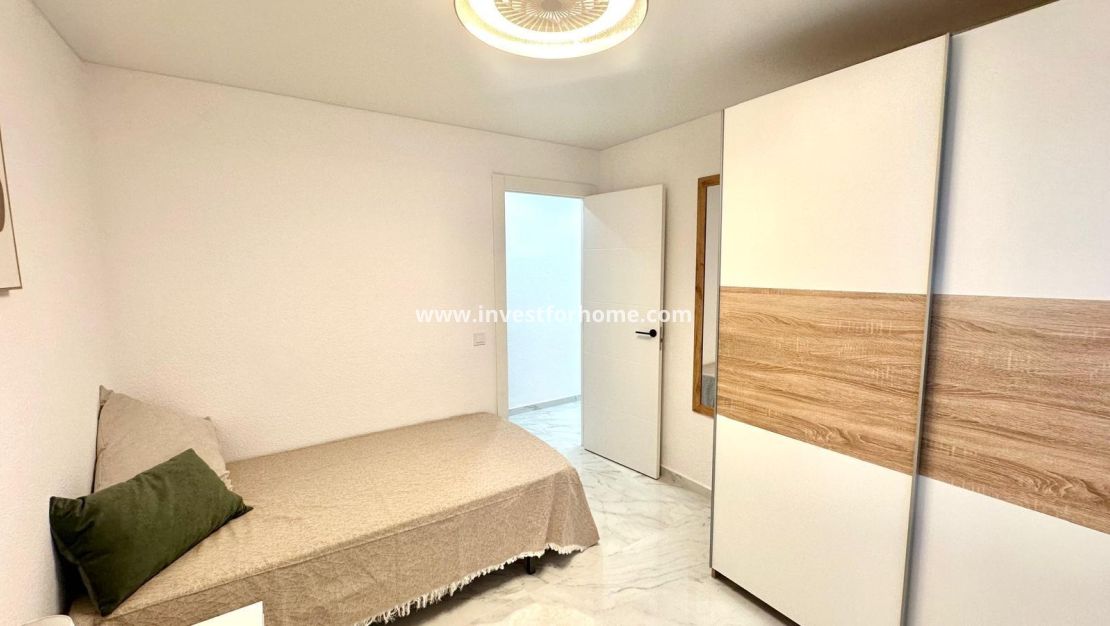 Reventa - Apartamento - Torrevieja - Playa del Cura