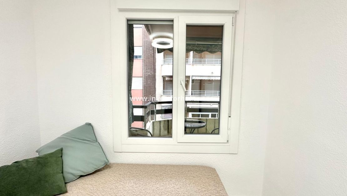 Reventa - Apartamento - Torrevieja - Playa del Cura