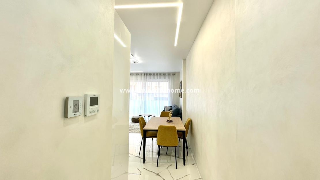 Reventa - Apartamento - Torrevieja - Playa del Cura