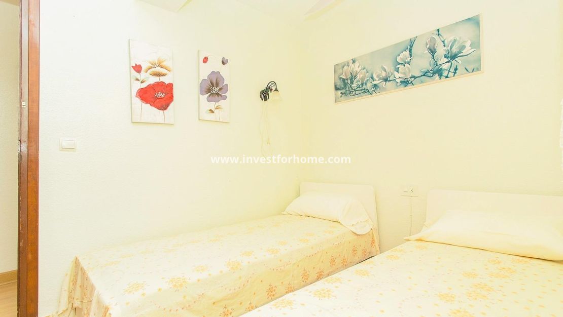 Reventa - Apartamento - Torrevieja - Playa del Cura