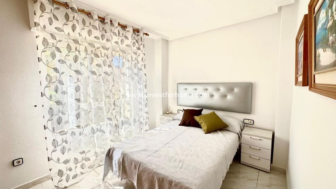 Reventa - Apartamento - Torrevieja - Playa del Cura