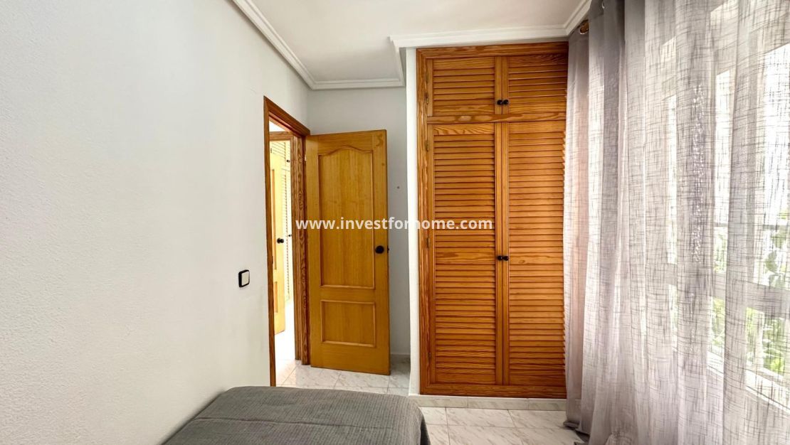 Reventa - Apartamento - Torrevieja - Playa del Cura