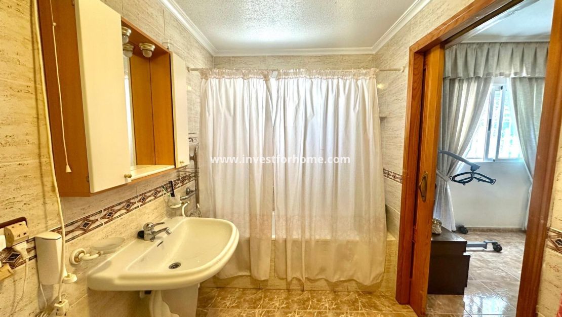 Reventa - Apartamento - Torrevieja - Playa del Cura