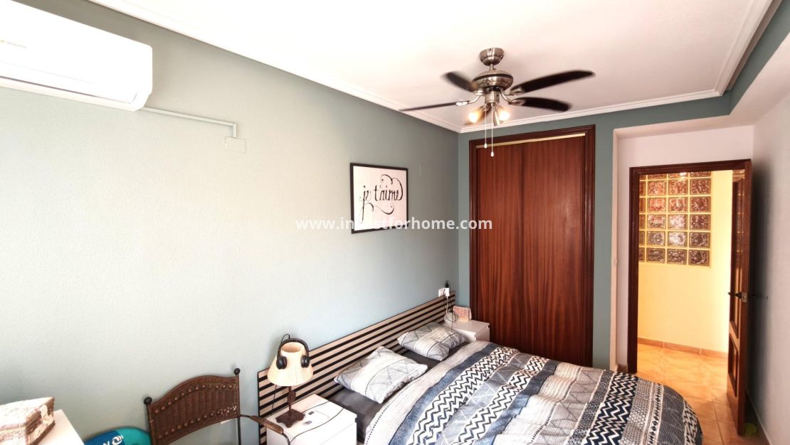 Reventa - Apartamento - Torrevieja - Playa del Cura